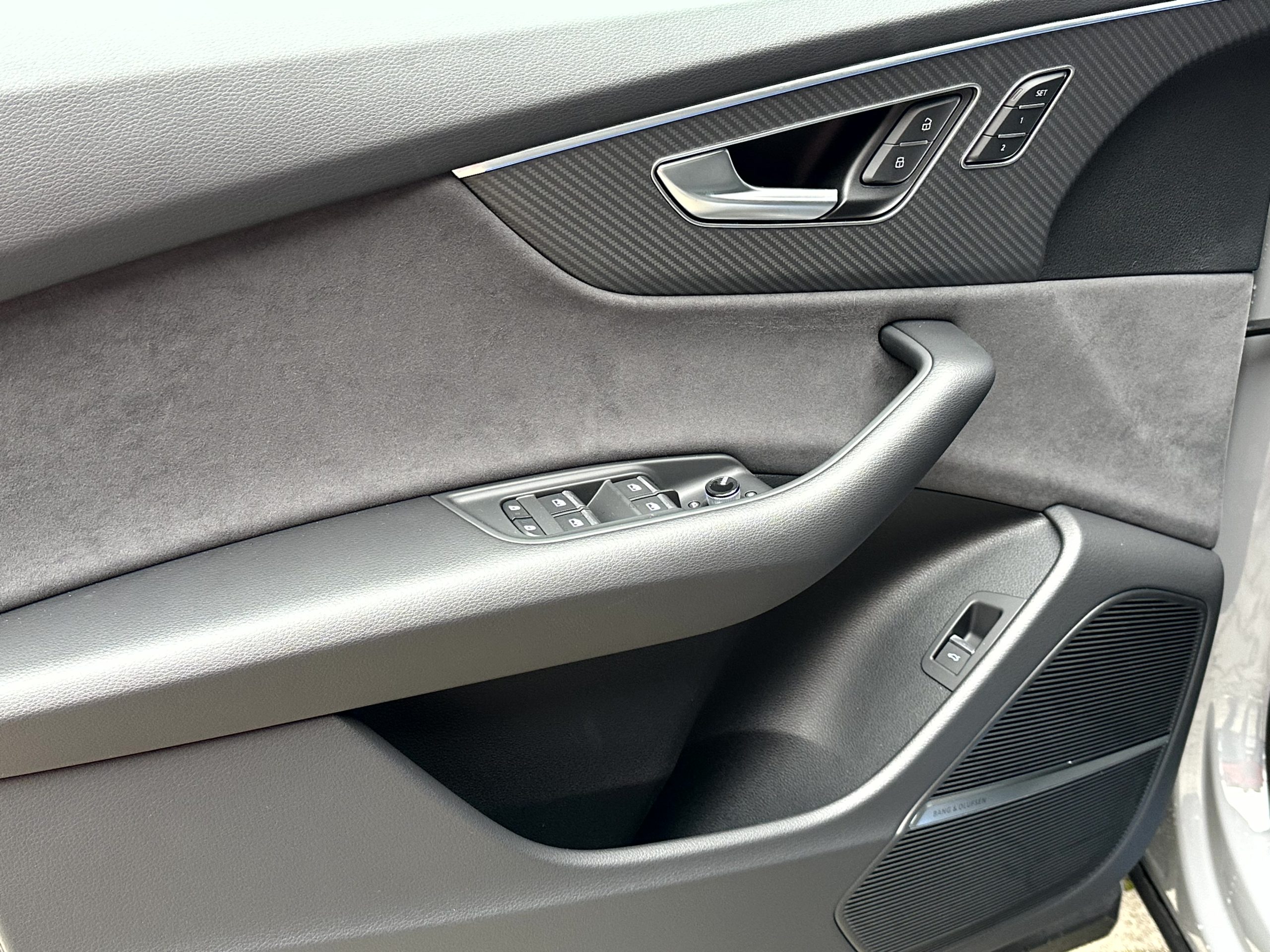 Audi Q8 50 TDI Quattro S-Line Allradlenkung Carbon Pano Luftfederung