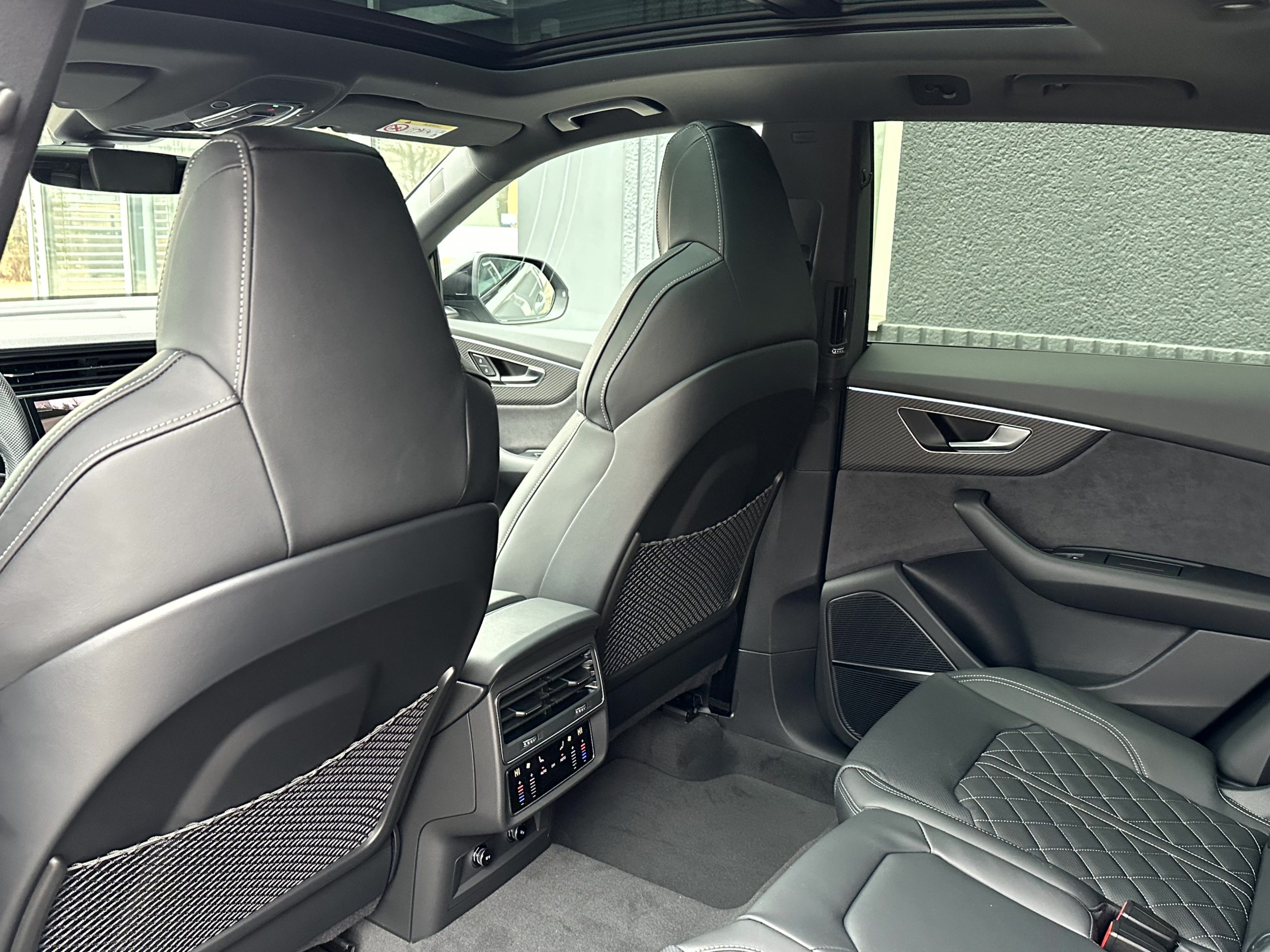 Audi Q8 50 TDI Quattro S-Line Allradlenkung Carbon Pano Luftfederung