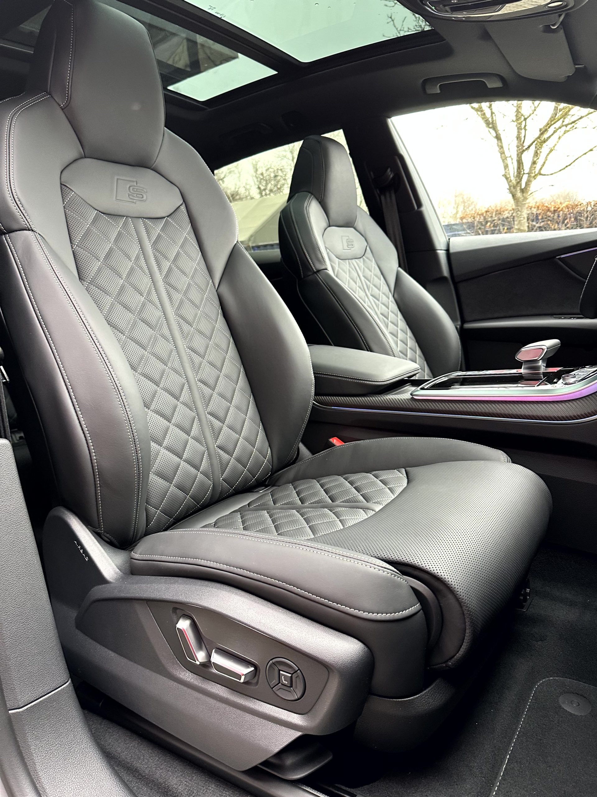 Audi Q8 50 TDI Quattro S-Line Allradlenkung Carbon Pano Luftfederung