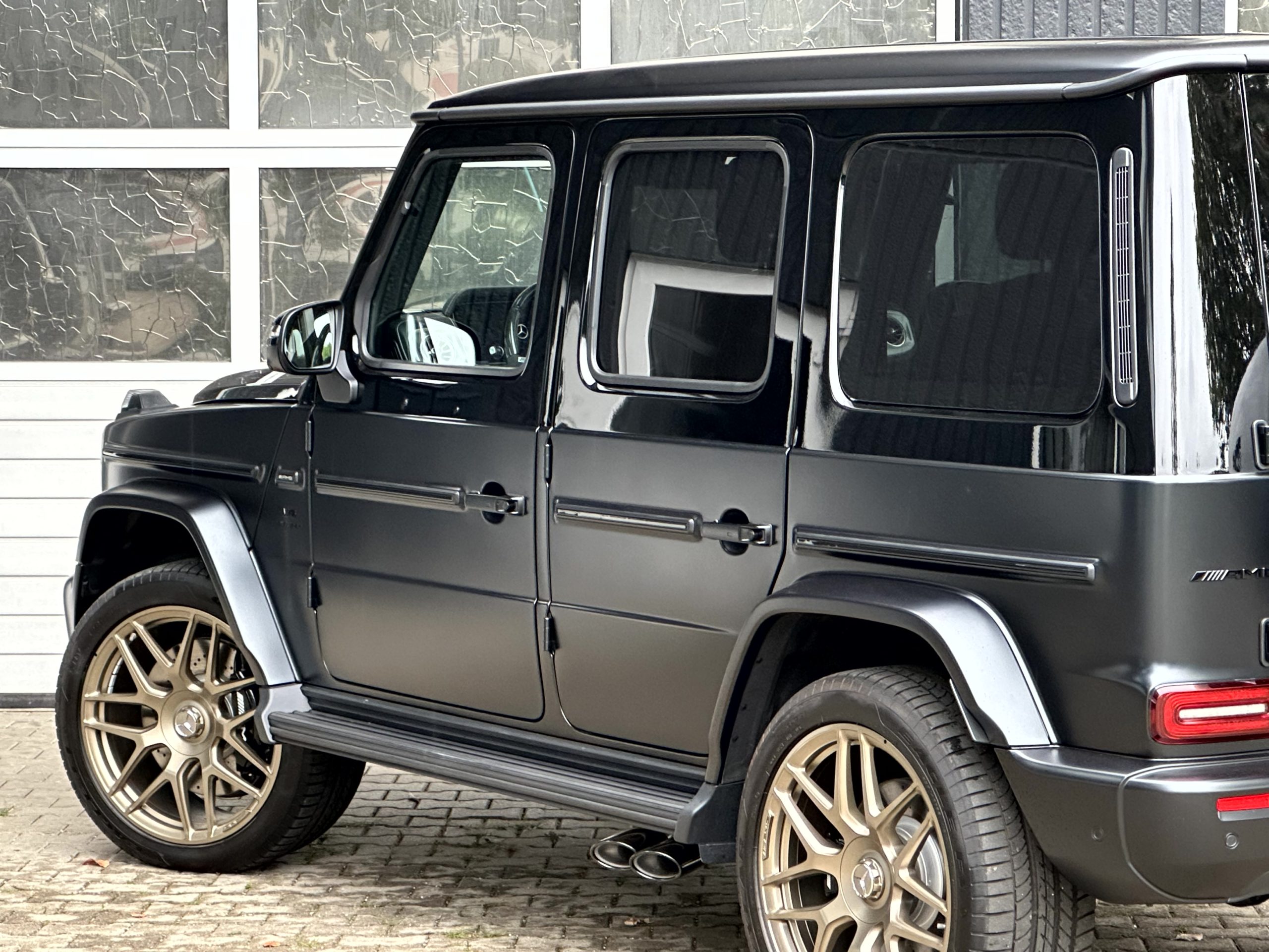 Mercedes Benz G63 AMG