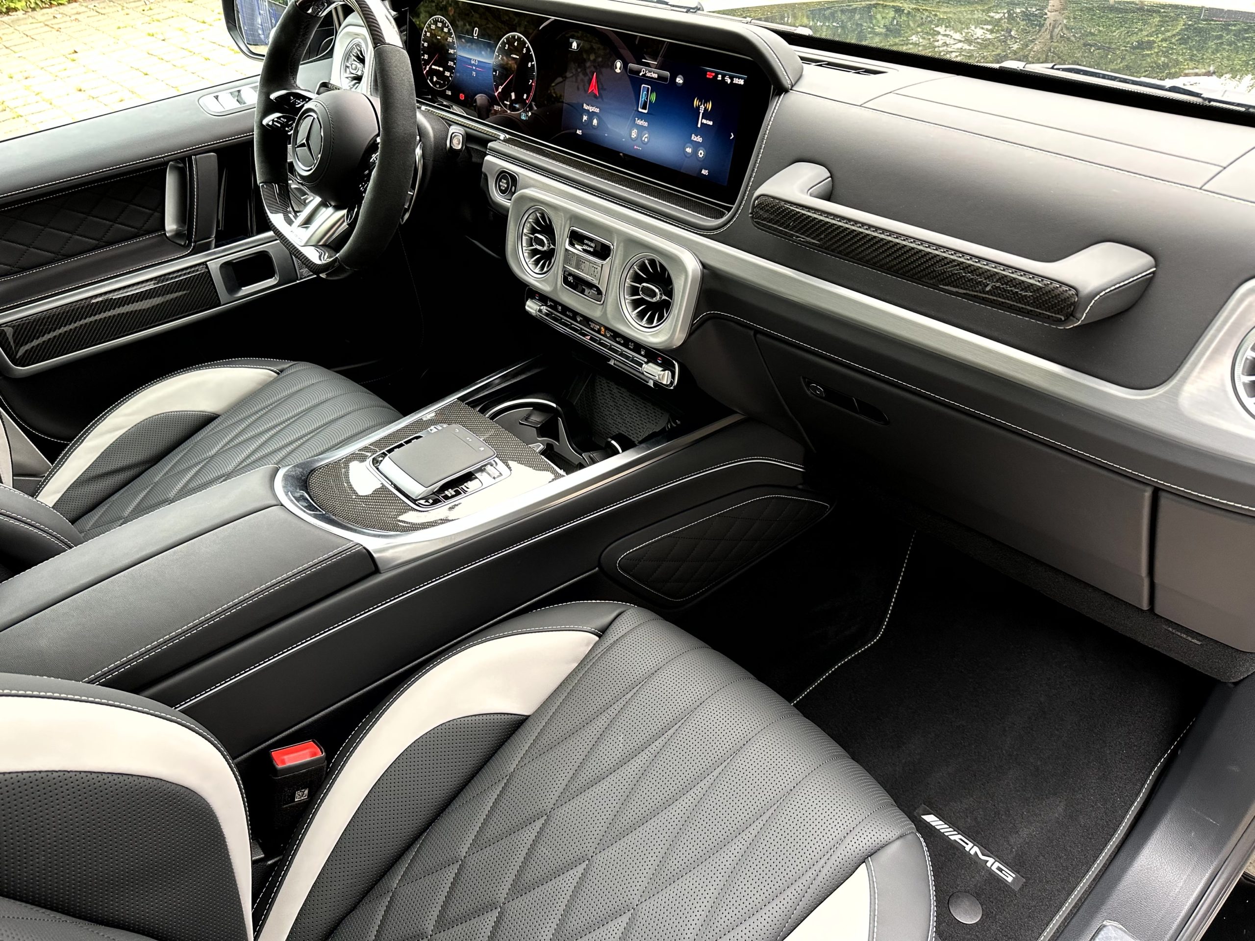 Mercedes Benz G63 AMG