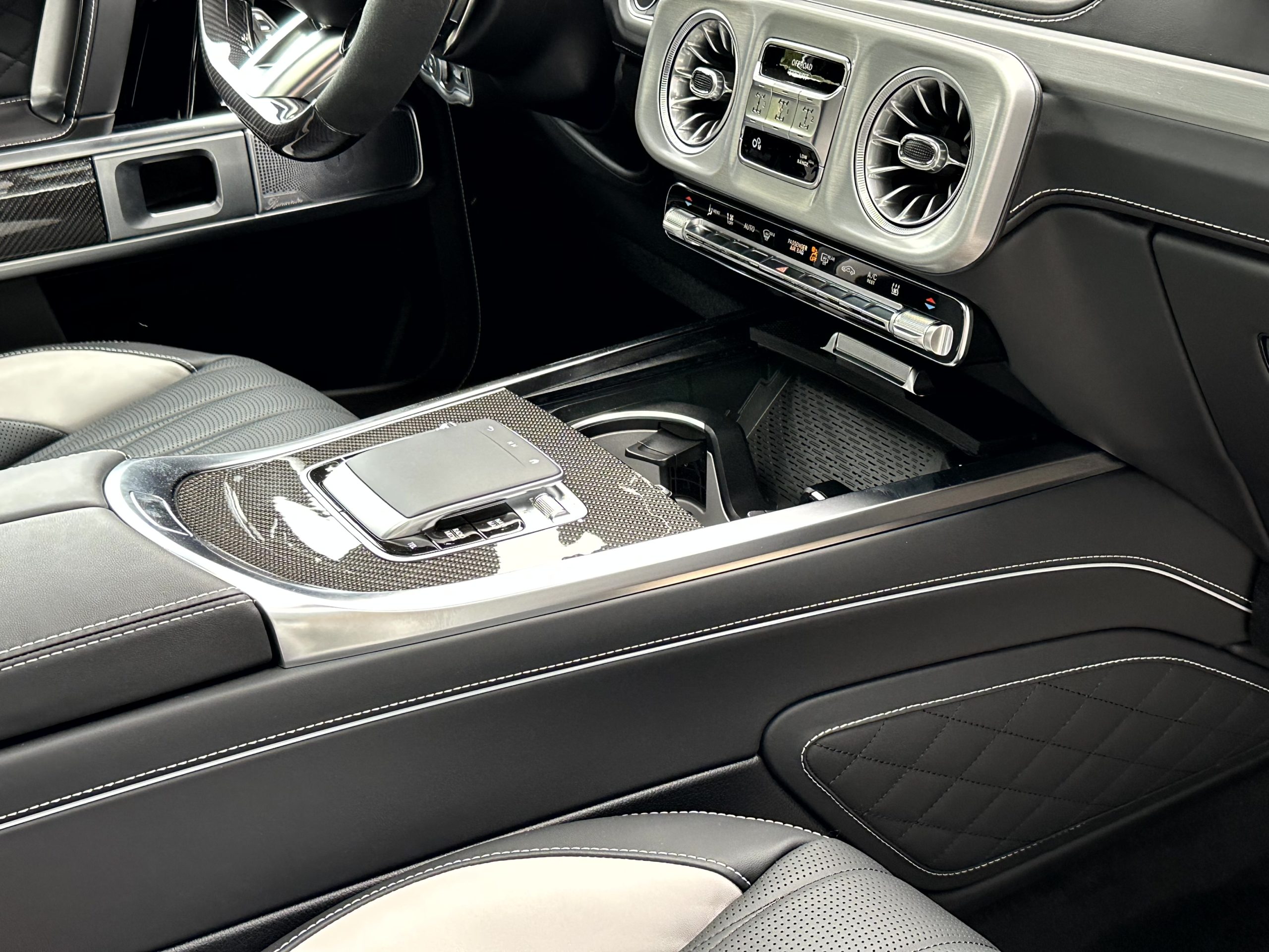 Mercedes Benz G63 AMG