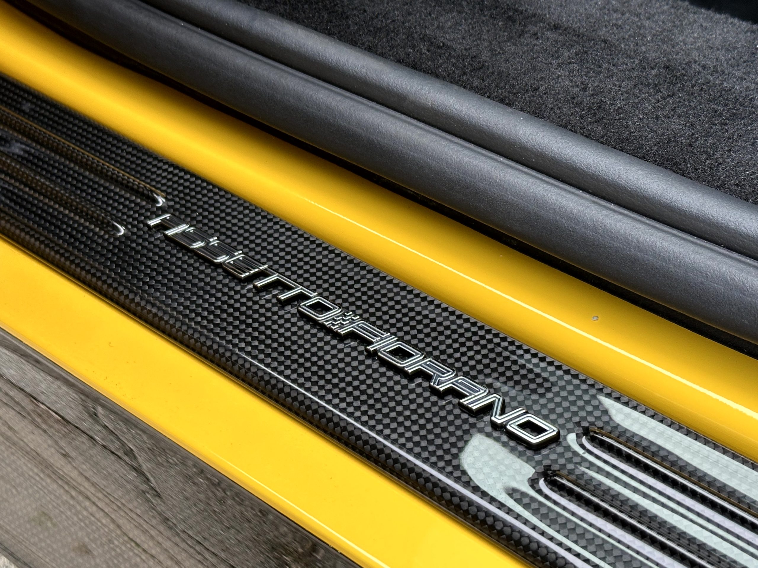 Ferrari SF90 Spider Assetto Fiorano Carbon