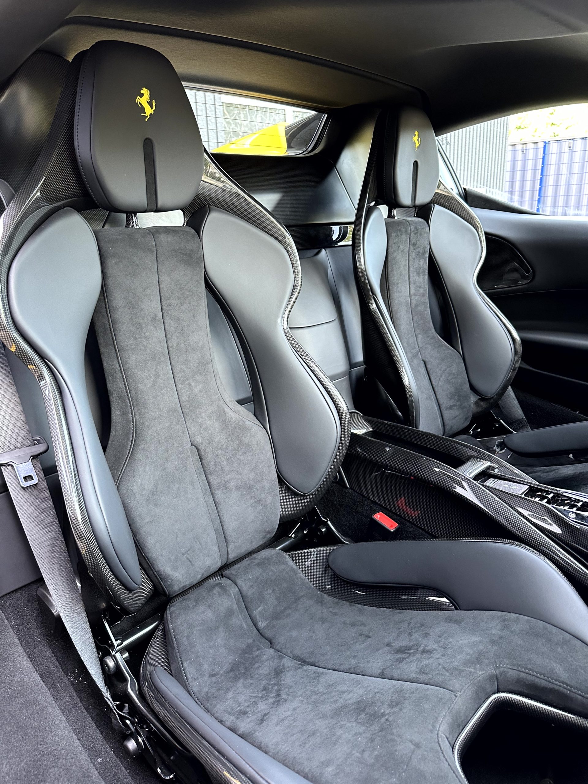 Ferrari SF90 Spider Assetto Fiorano Carbon