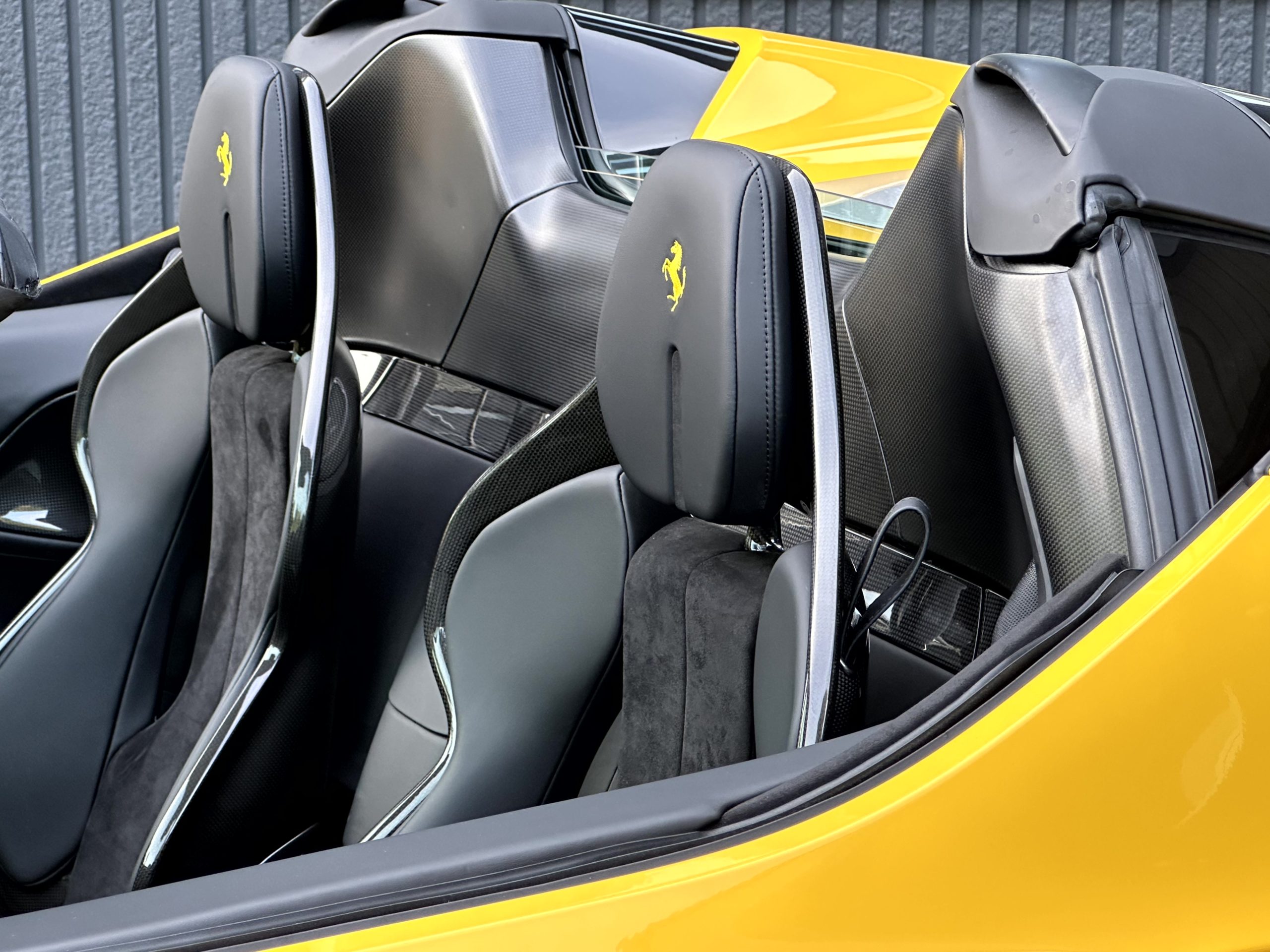 Ferrari SF90 Spider Assetto Fiorano Carbon