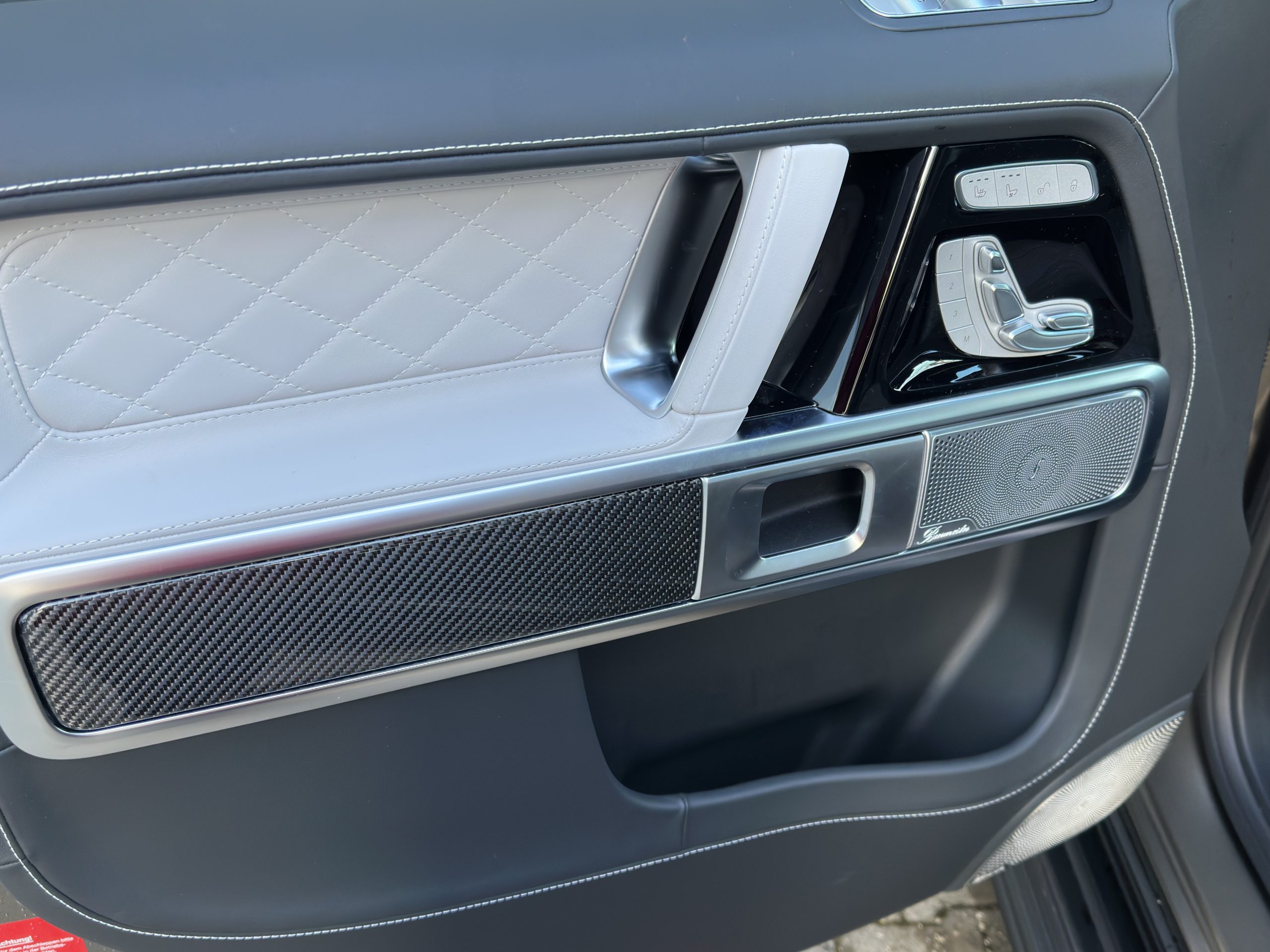 Mercedes Benz G63 AMG