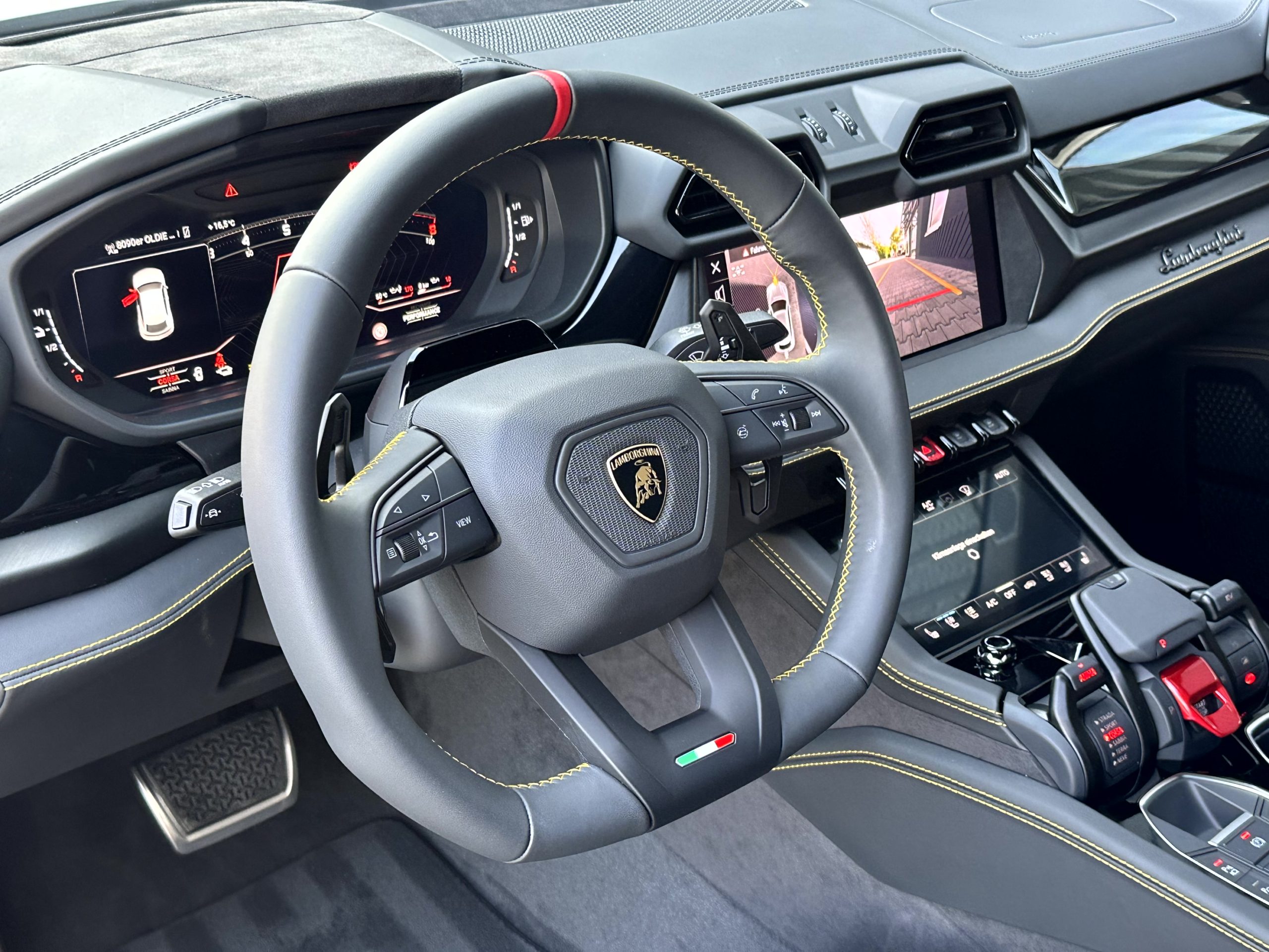 Lamborghini URUS 4.0 SE MY2026 B&O PANO MASSAGE DARK FULL