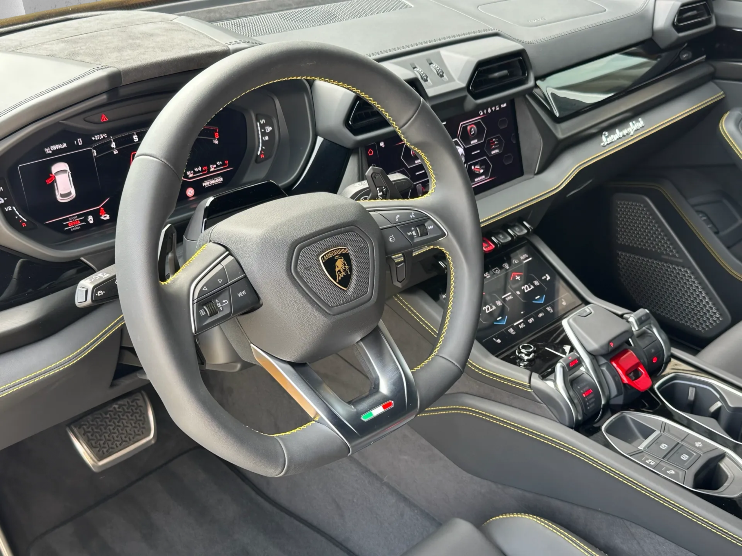 Lamborghini Urus URUS 4.0 SE MY2026 B&O PANO GIALLO AUGE