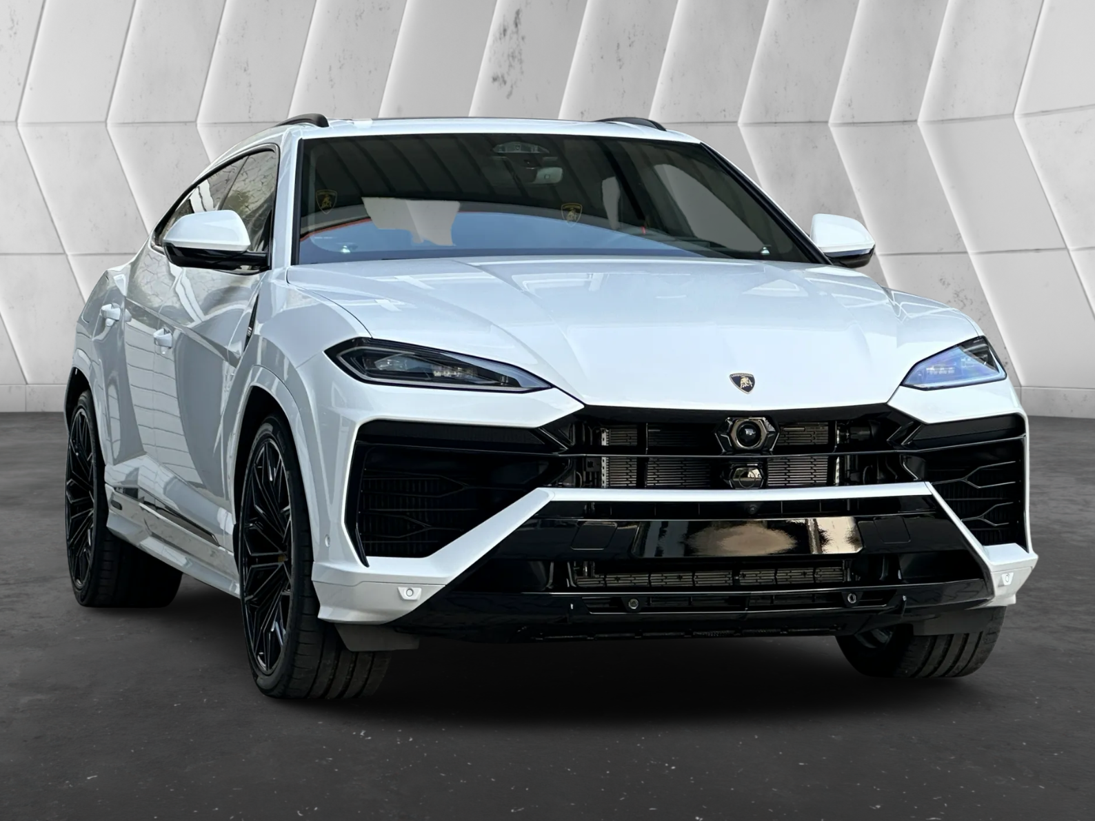 Lamborghini URUS 4.0 SE MY2026 B&O PANO MASSAGE DARK FULL