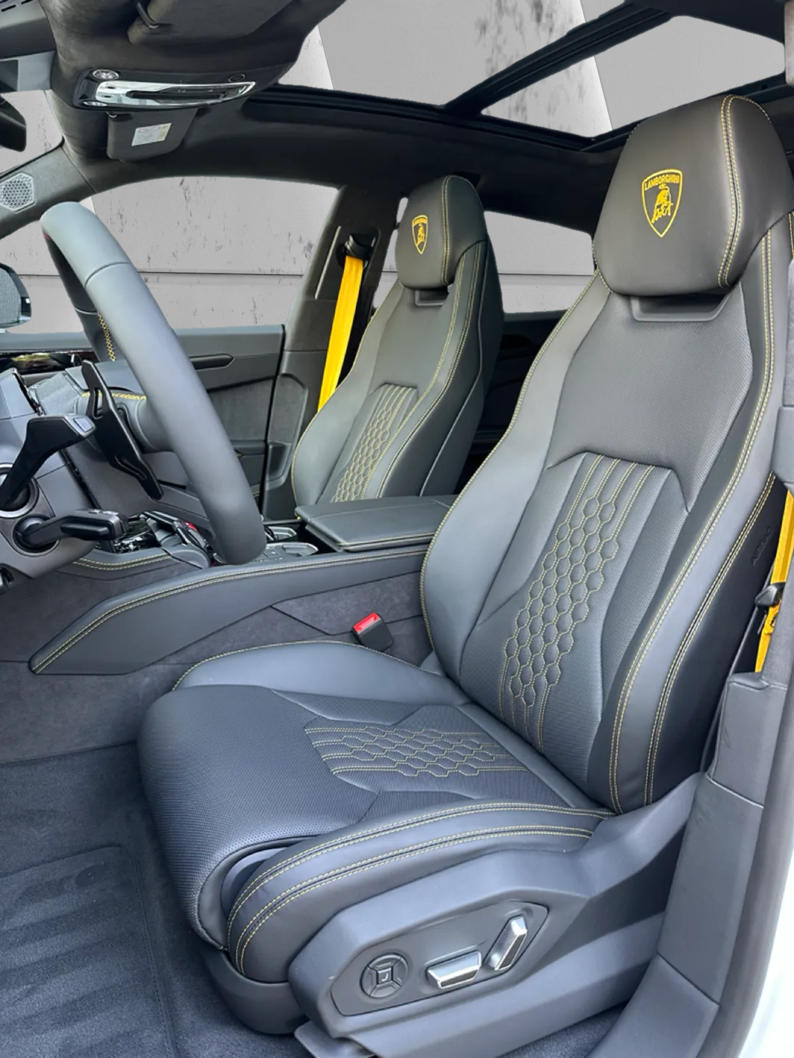 Lamborghini URUS 4.0 SE MY2026 B&O PANO MASSAGE DARK FULL