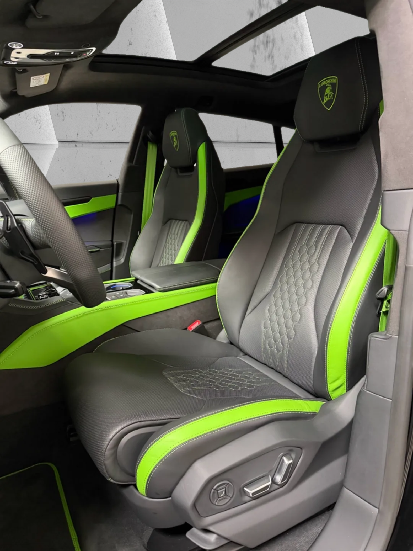 Lamborghini Urus SE 2025