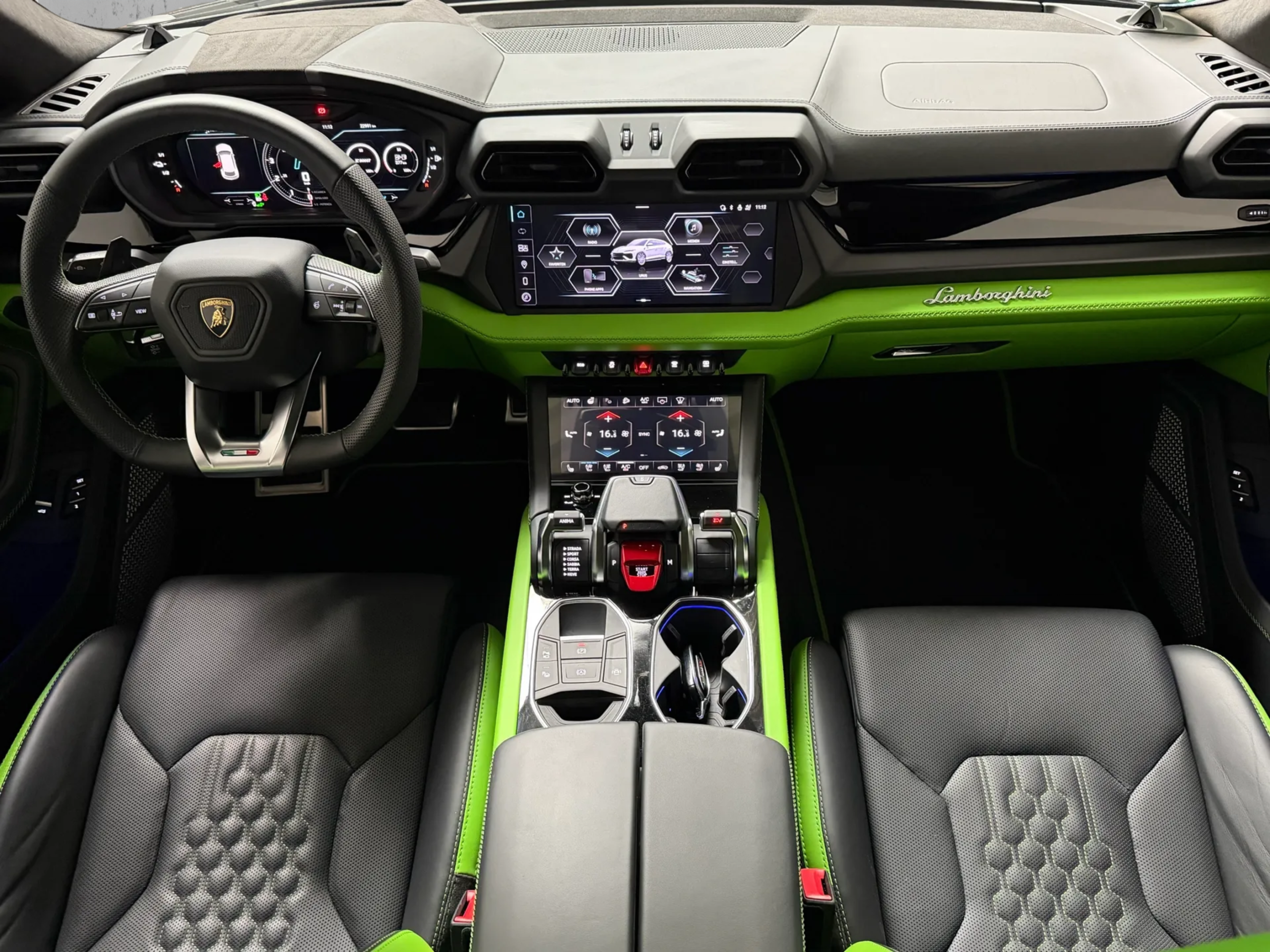 Lamborghini Urus SE 2025